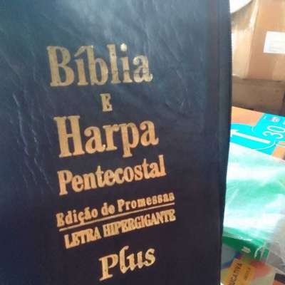 Bíblia e H Profile Picture